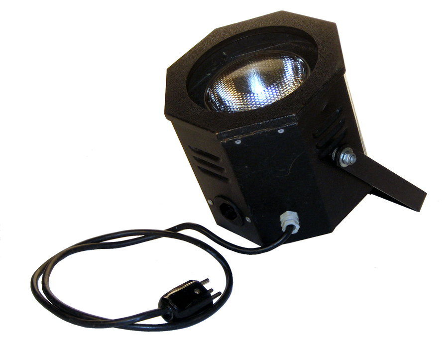 Projecteur "boite noire" 80W