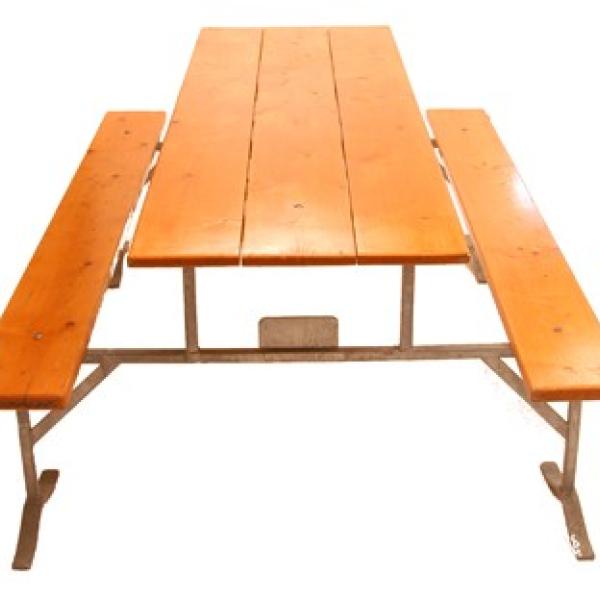 table de cantine avec banc